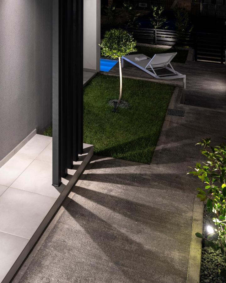 Cove Suites Nea Iraklitsa Luaran gambar